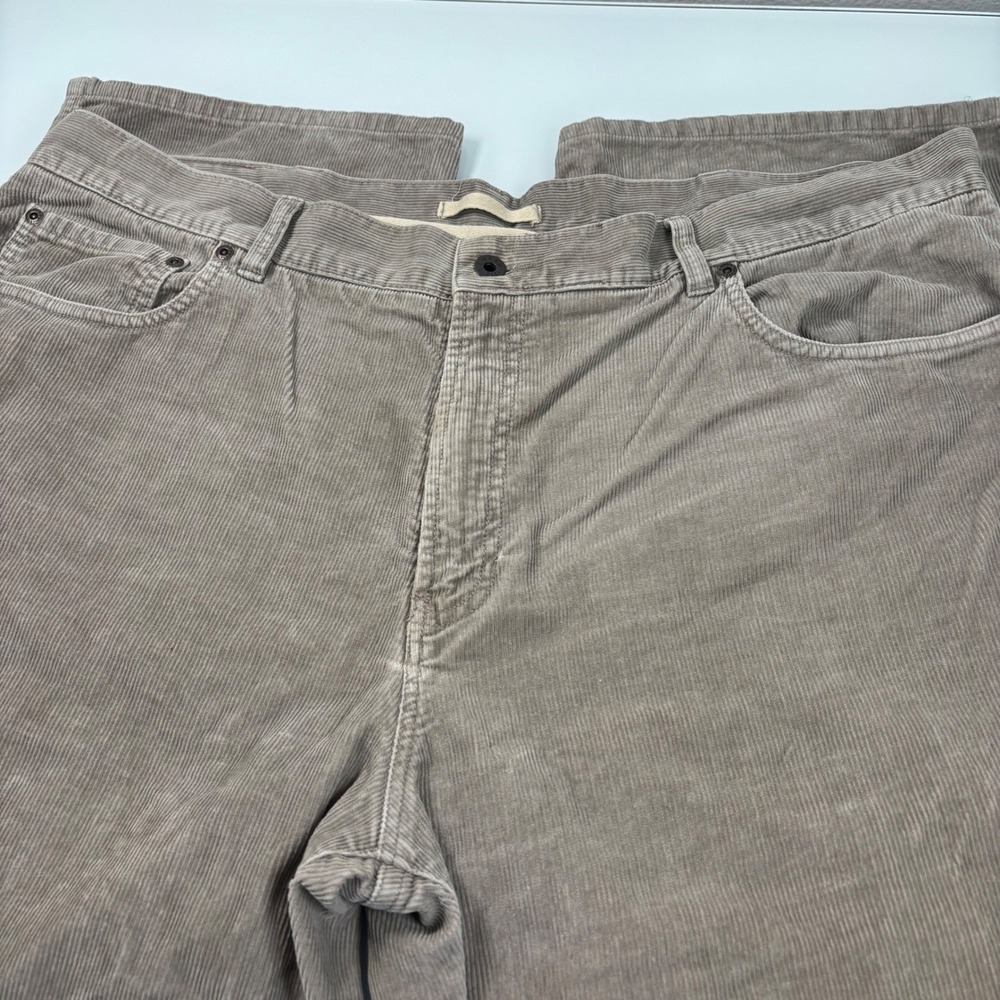 LL Bean Mens 42x34 (ACT42x33) Tan Corduroy Pants Straight Leg Outdoor Casual